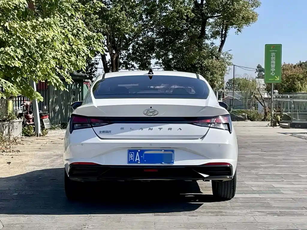 Hyundai Elantra 2021 1.5L CVT GLX Elite