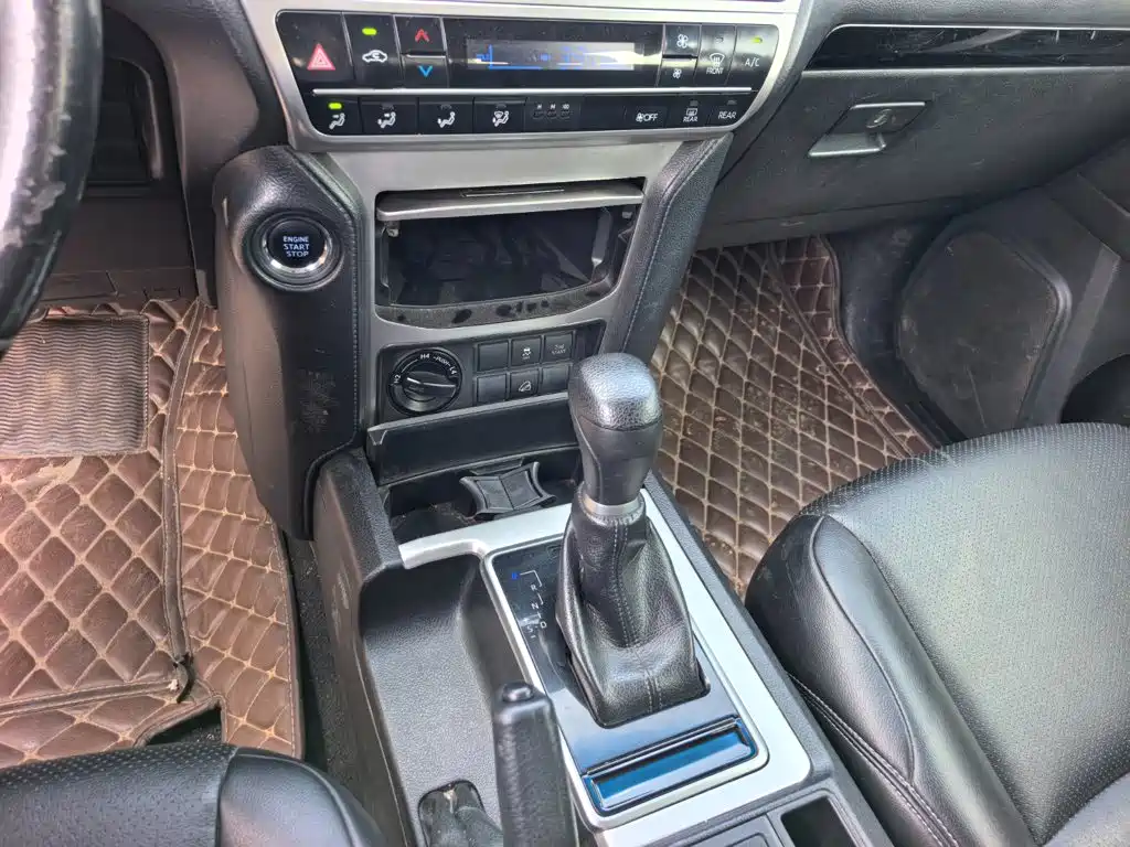 Toyota Prado — миниатюра 15