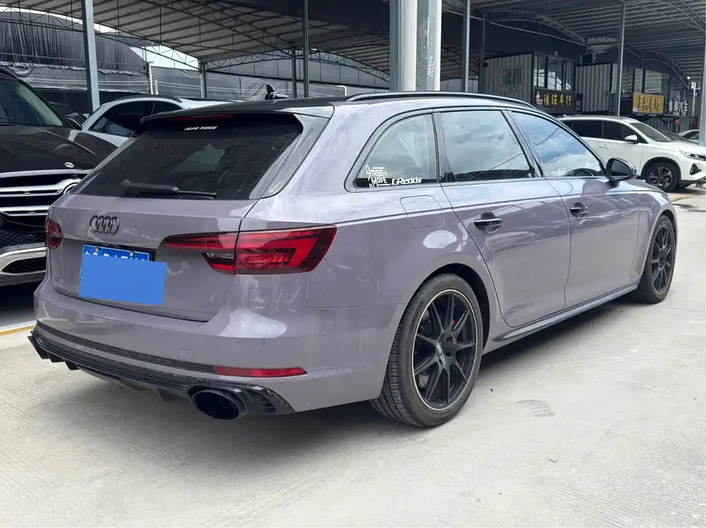 Audi A4 (Import) — миниатюра 4