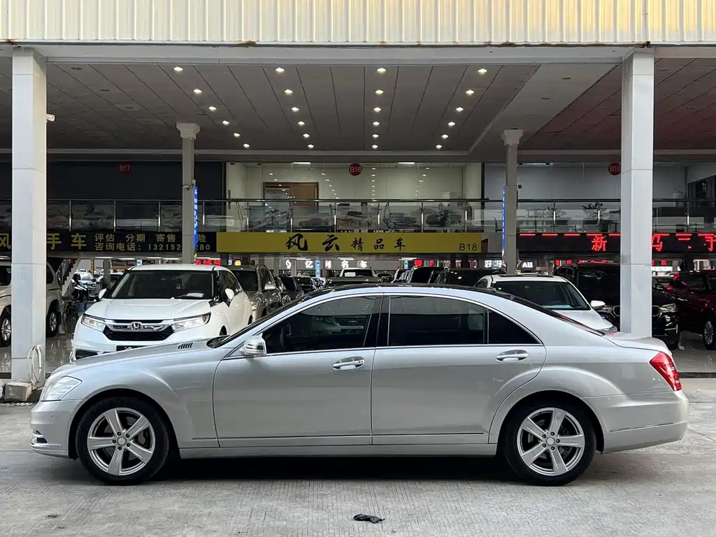 Mercedes-Benz S-Class — миниатюра 2