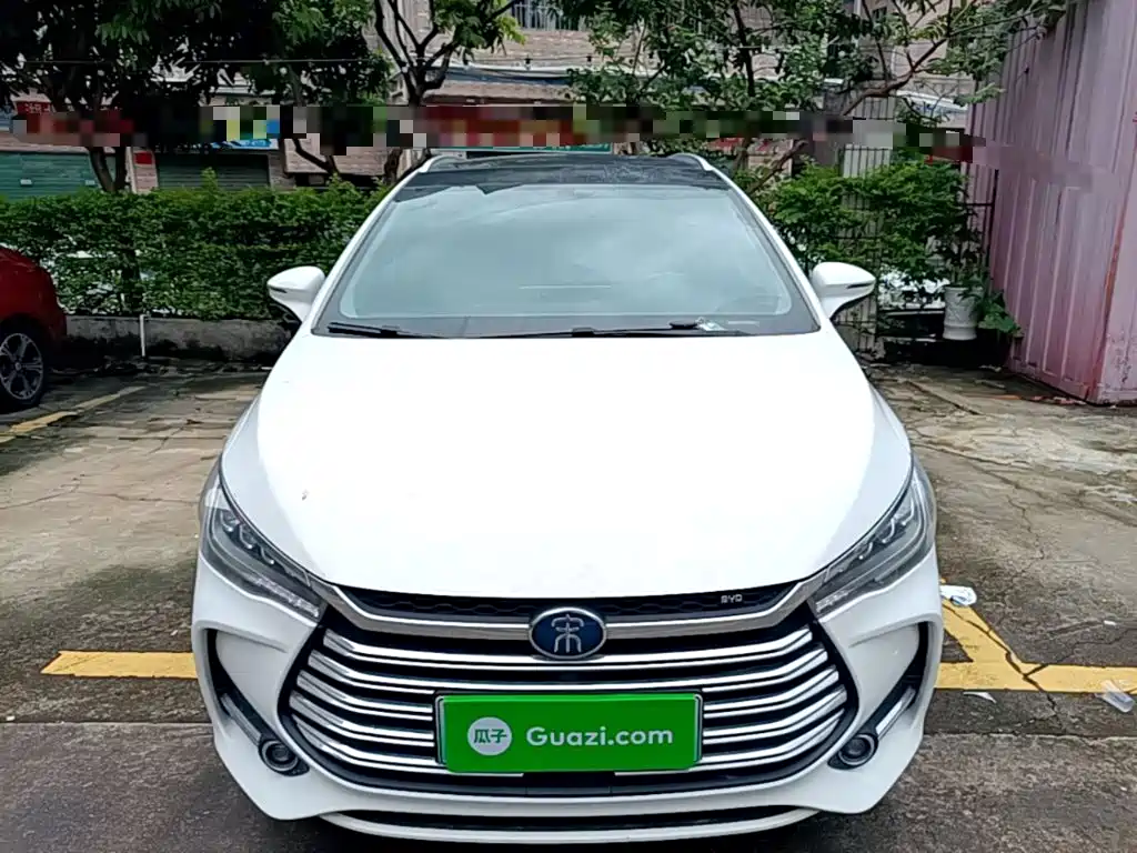 BYD MAX New Energy — миниатюра 3