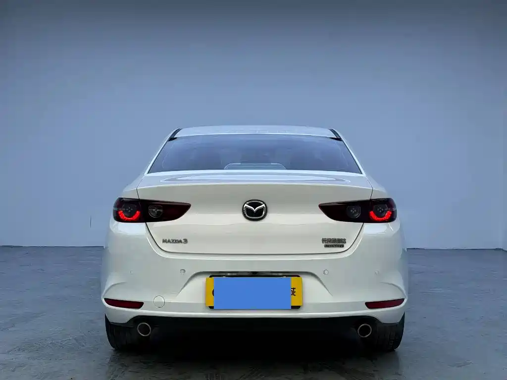 MAZDA 3 ANGKESAILA