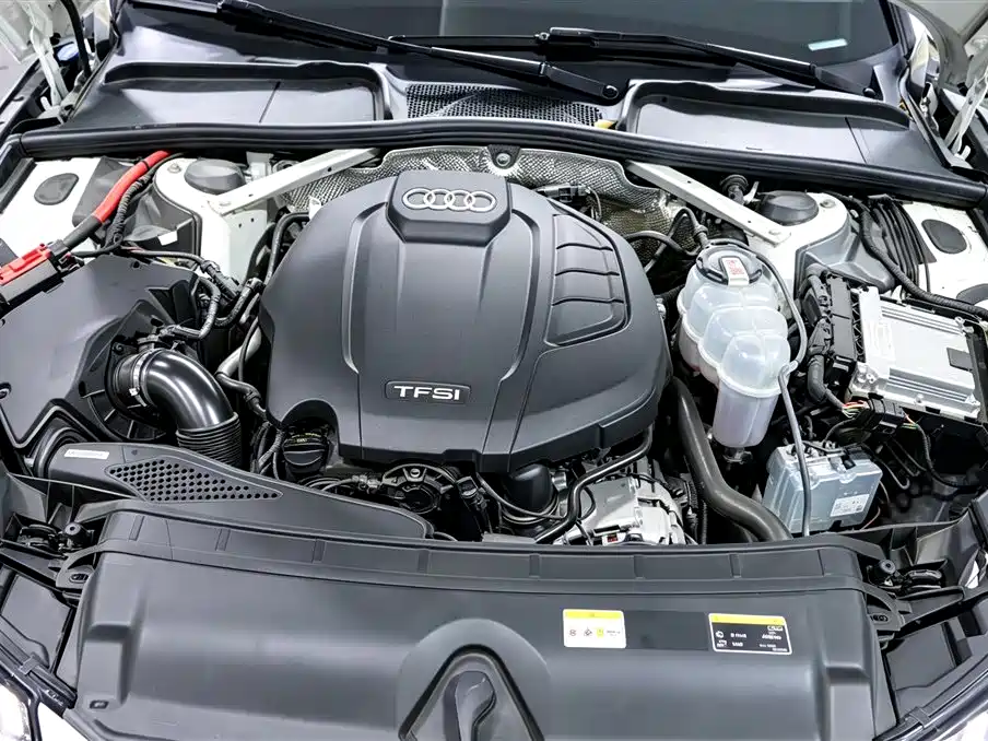 Audi A4L — миниатюра 12