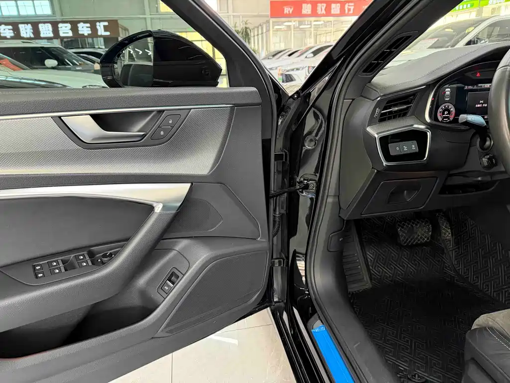 Audi A6L — миниатюра 9