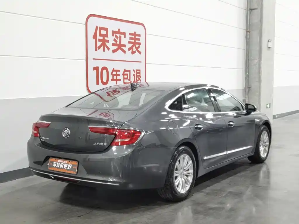 Buick LaCrosse — миниатюра 2