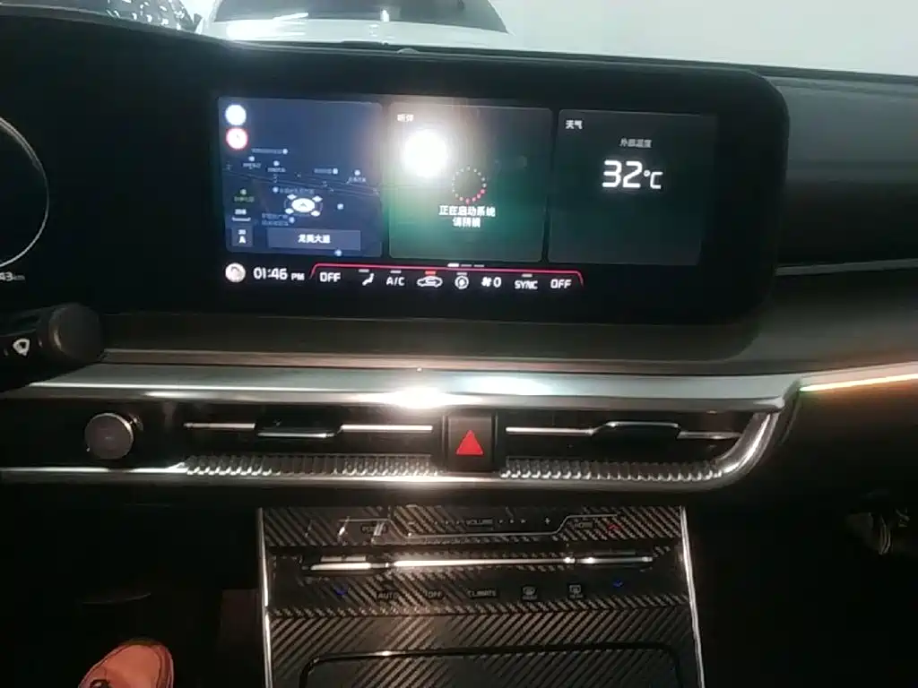 Kia K5 — миниатюра 13