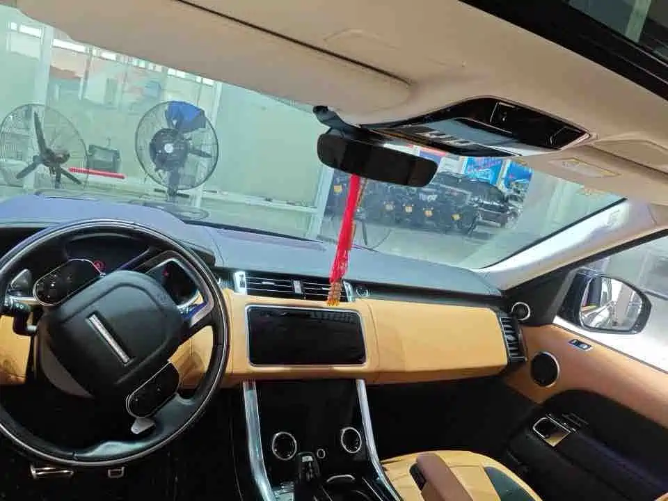 Land Rover Sport — миниатюра 3
