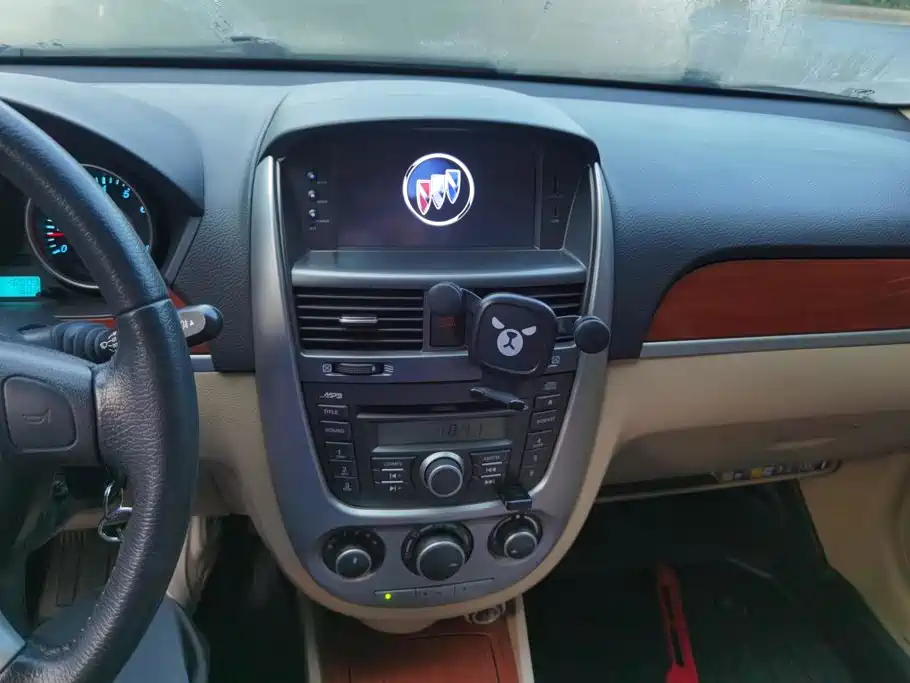 Buick Excelle — миниатюра 13