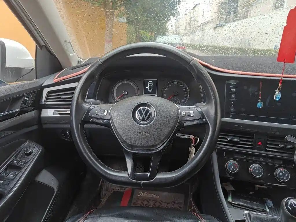 Volkswagen Bora — миниатюра 6