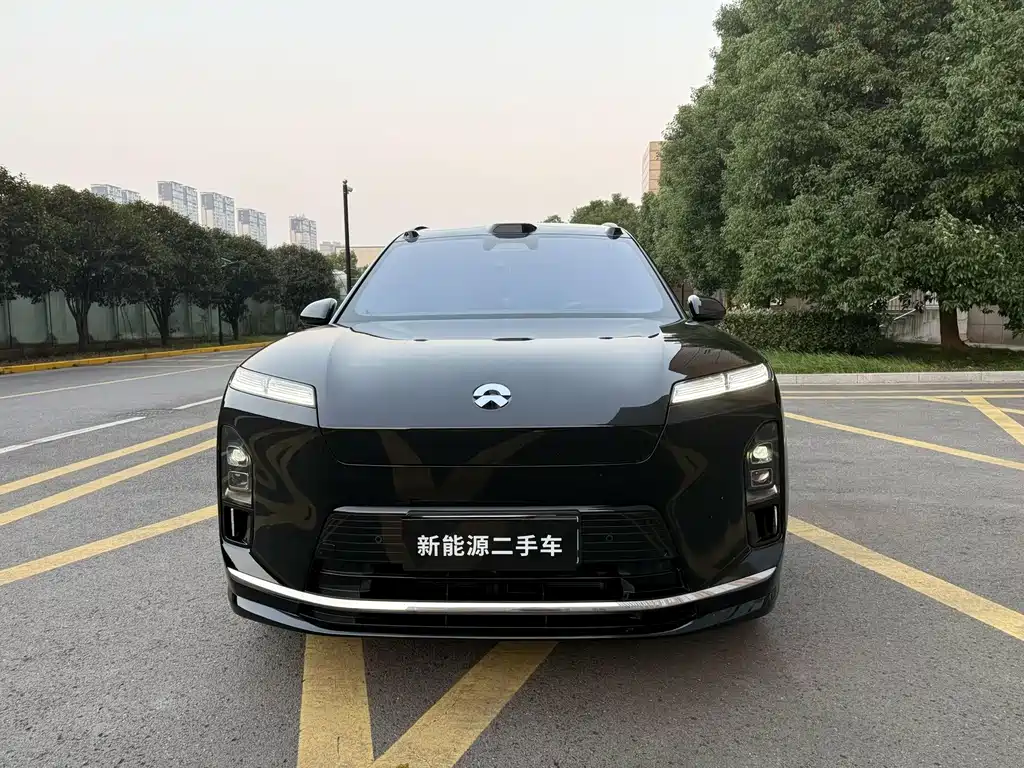 NIO ES8 — миниатюра 2