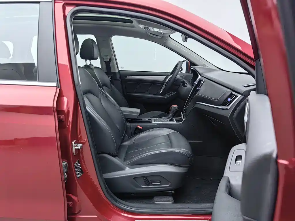 Roewe RX5 — миниатюра 23