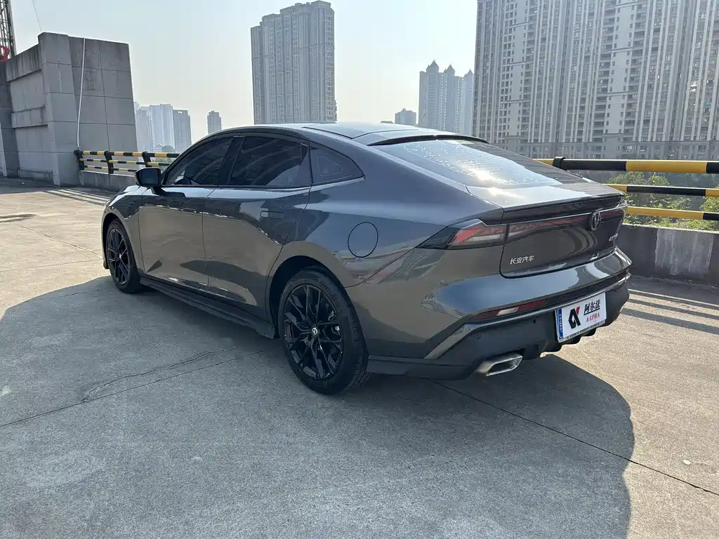 Changan UNI-V — миниатюра 4