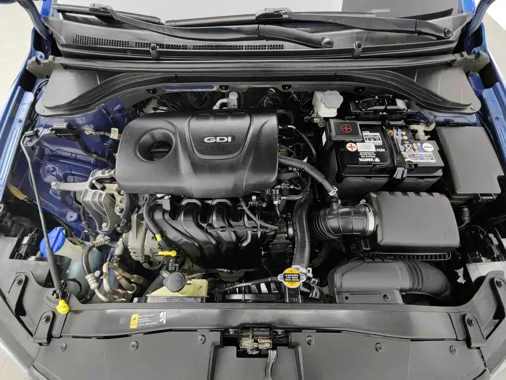 Hyundai Elantra — миниатюра 6