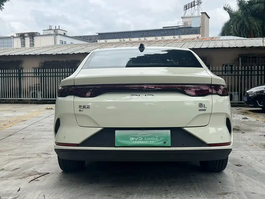 BYD Qin L — миниатюра 8