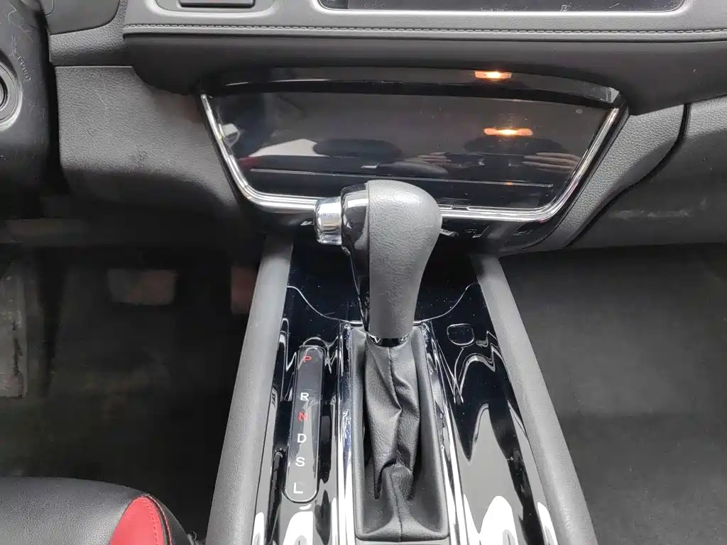 Honda Vezel — миниатюра 13