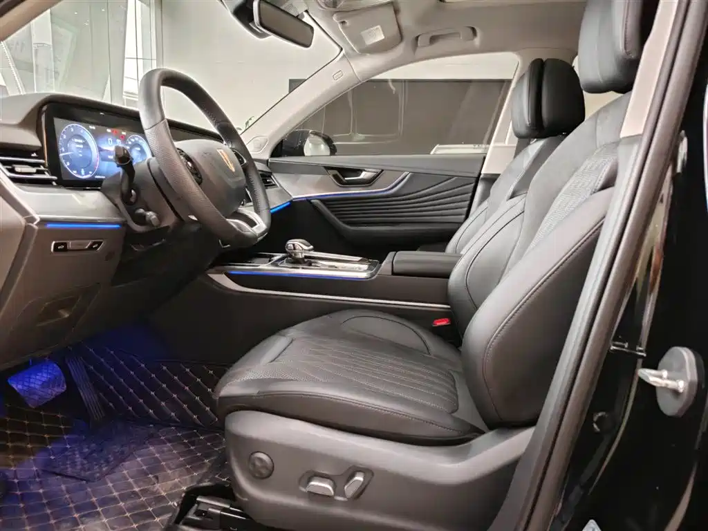 Hongqi HS5 2023 2.0T Pro