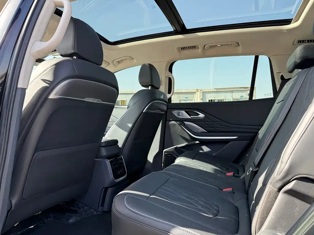 Hongqi HONGQI HS7 PHEV