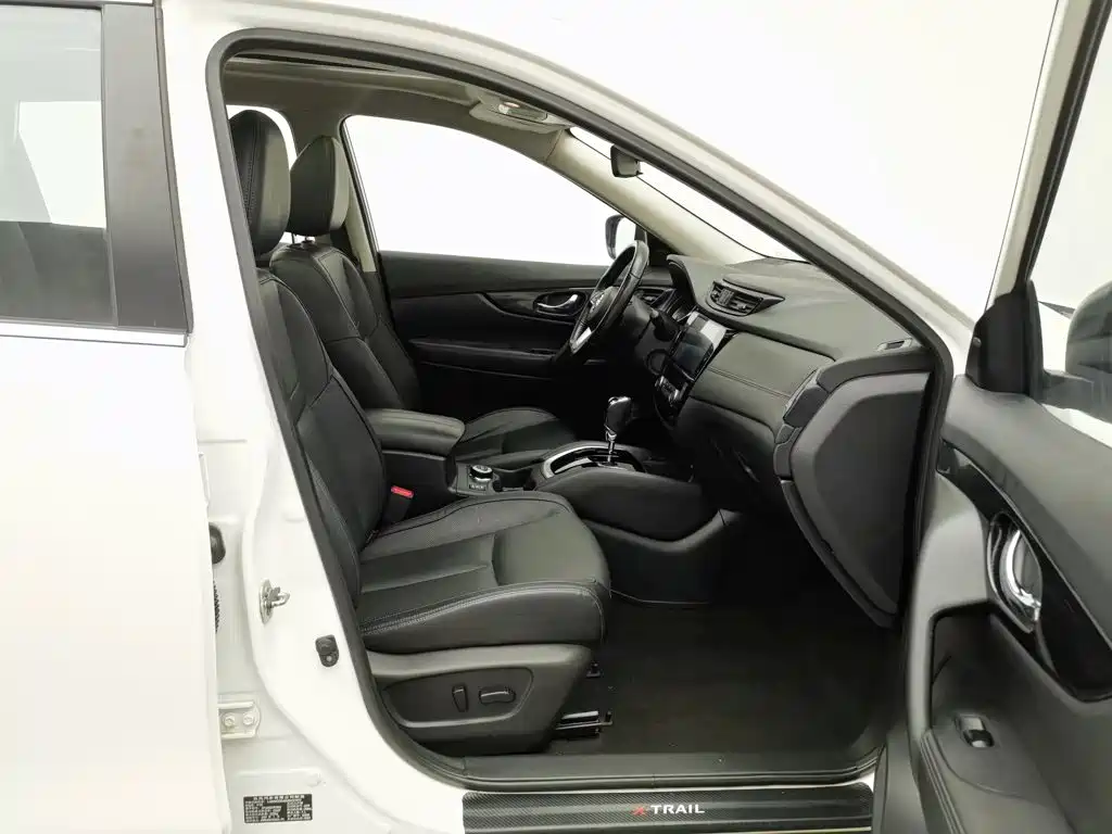 Nissan X-Trail — миниатюра 23