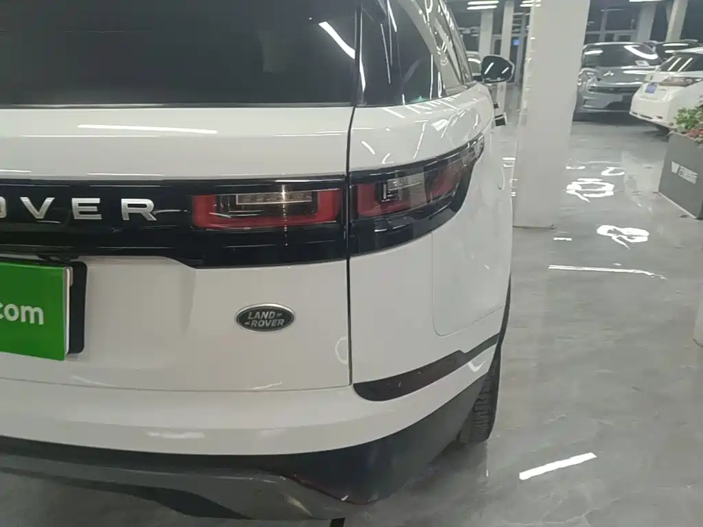 Land Rover Velar — миниатюра 8