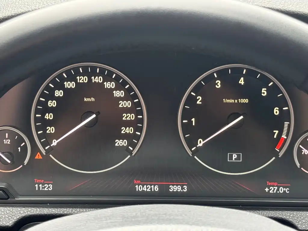 BMW 5 Series GT — миниатюра 9