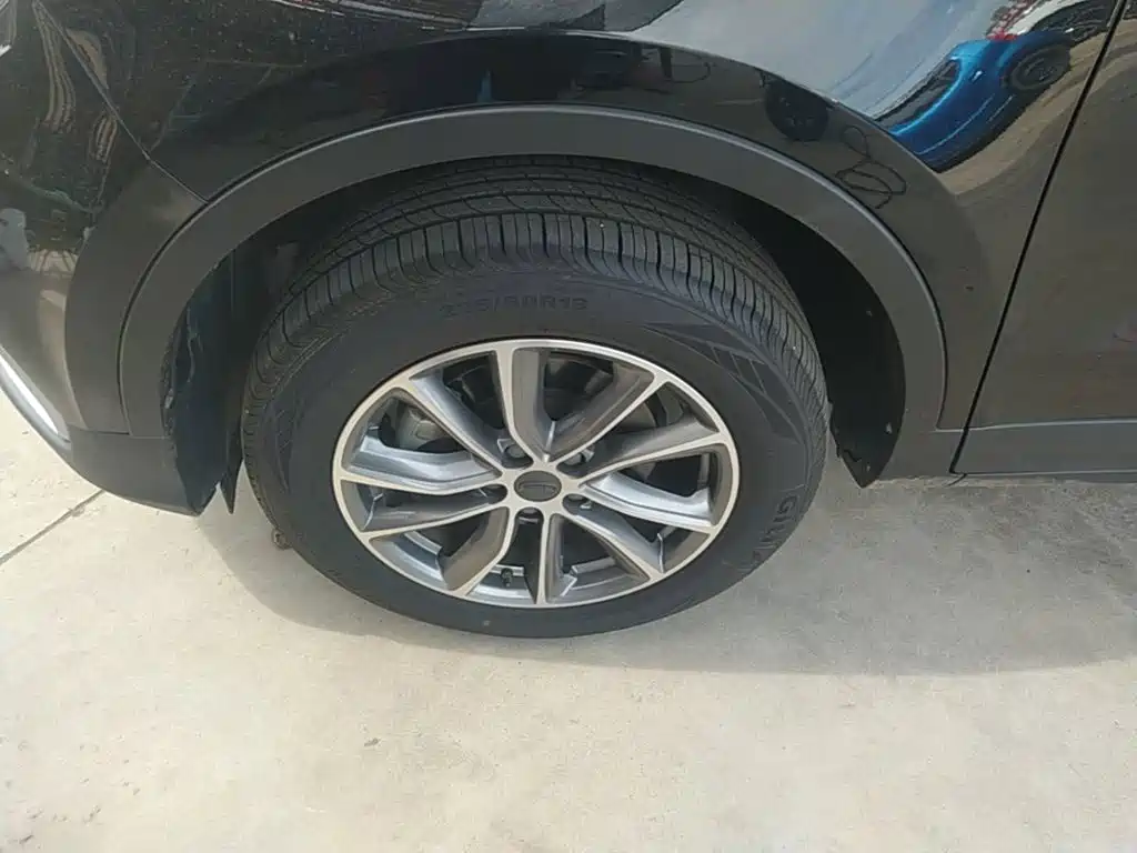 Geely Boyue — миниатюра 23