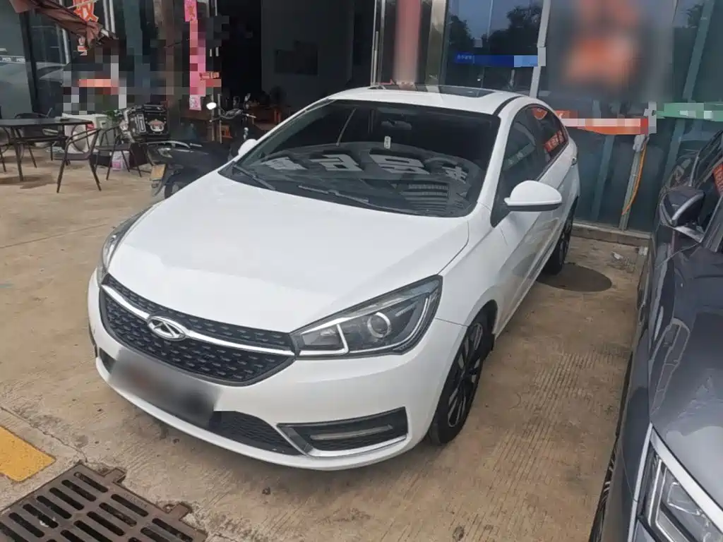 Chery Arrizo 5