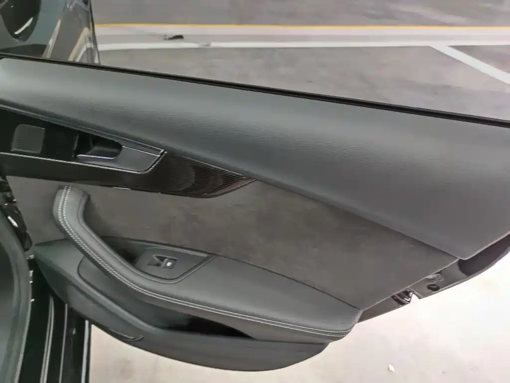Audi S5 — миниатюра 10