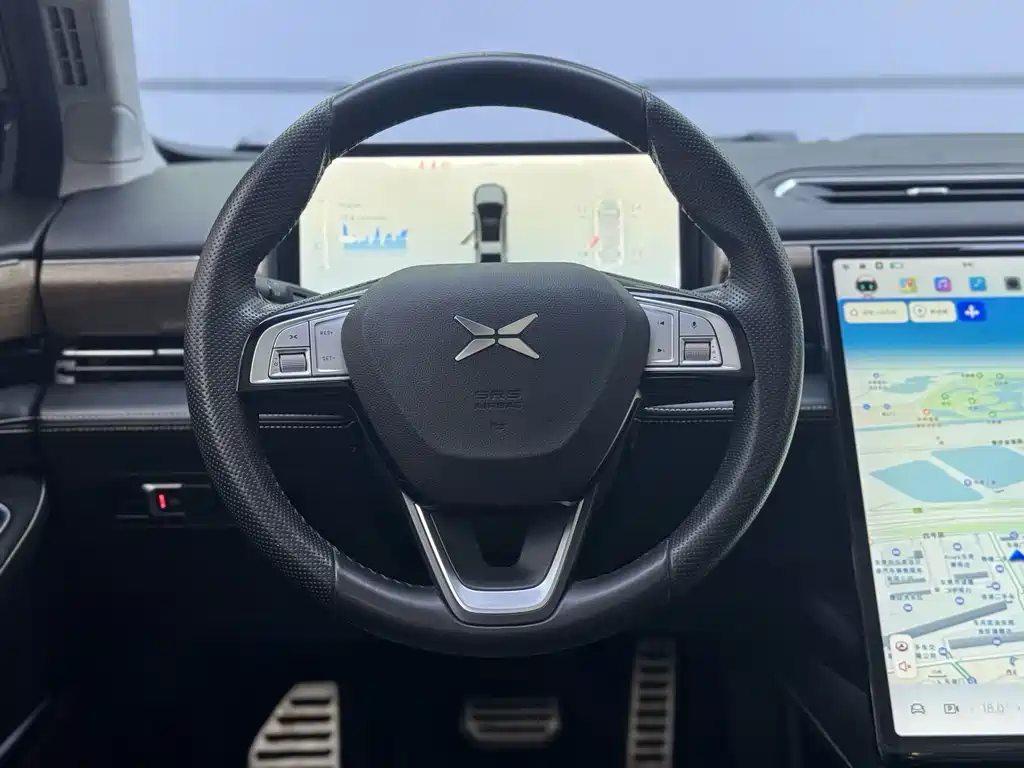 XPeng P5 — миниатюра 7