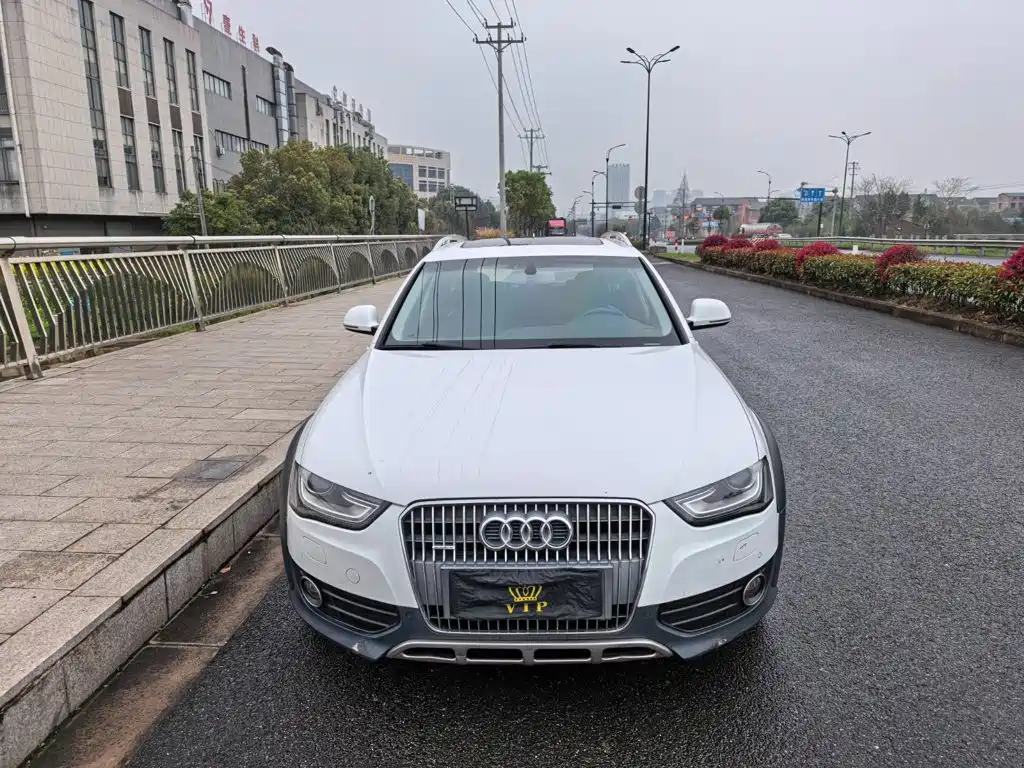 Audi A4 (Import) — миниатюра 4