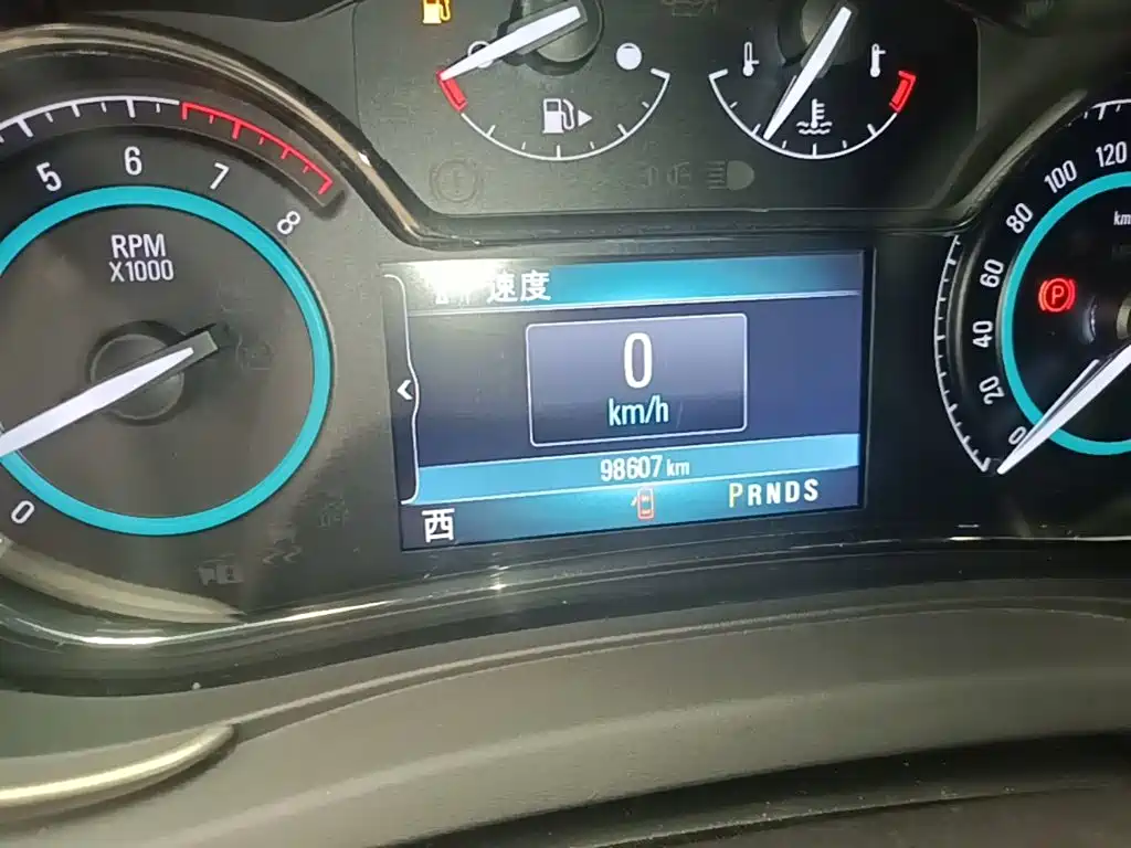 Buick LaCrosse — миниатюра 12
