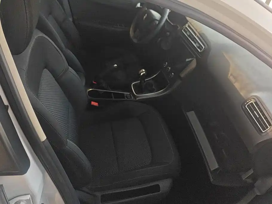 Citroen C4 — миниатюра 8