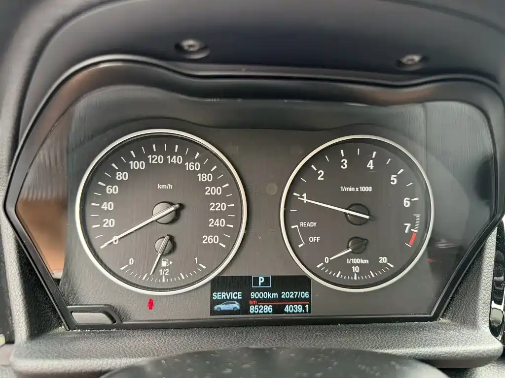 BMW 2 Series Active Tourer — миниатюра 3