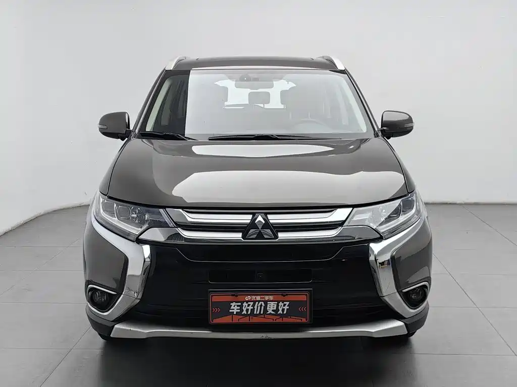 Mitsubishi Outlander — миниатюра 3