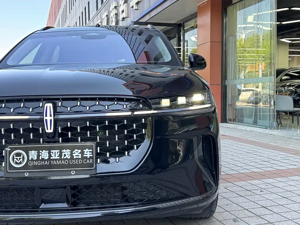 Lincoln Nautilus — миниатюра 4