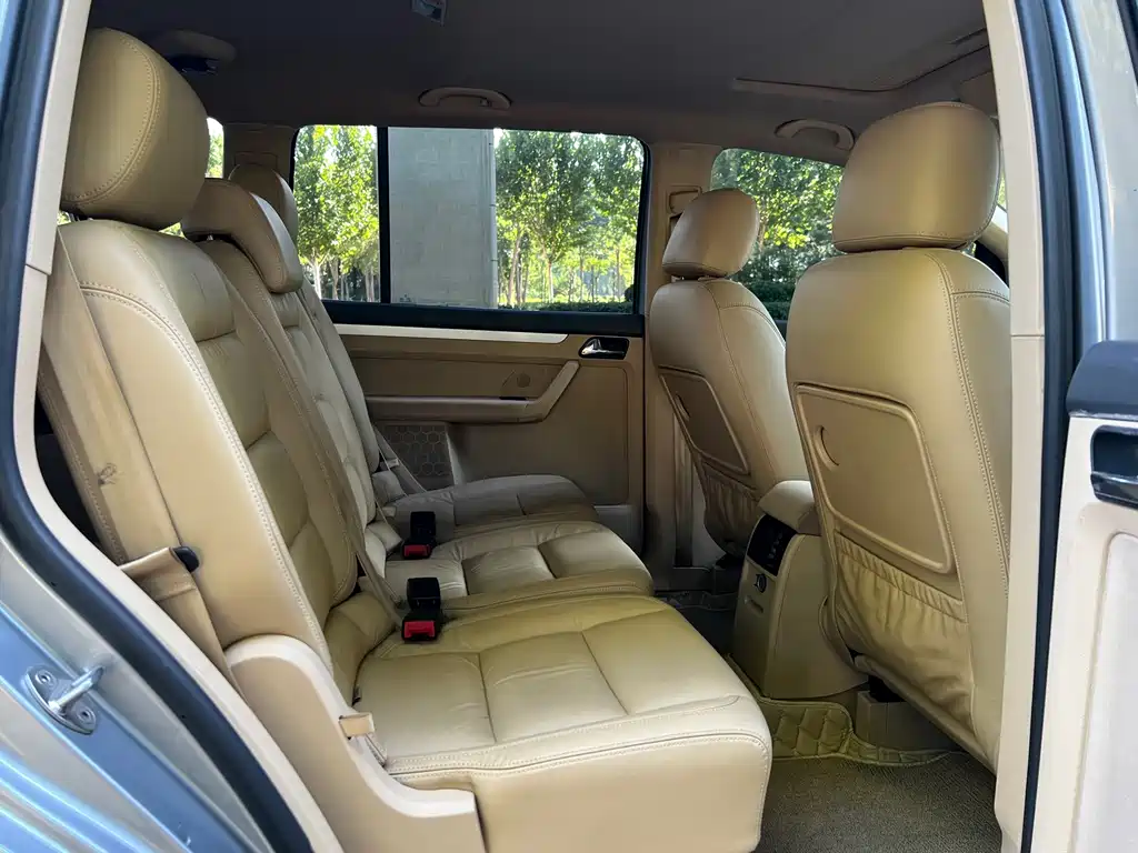 Volkswagen Touran — миниатюра 10