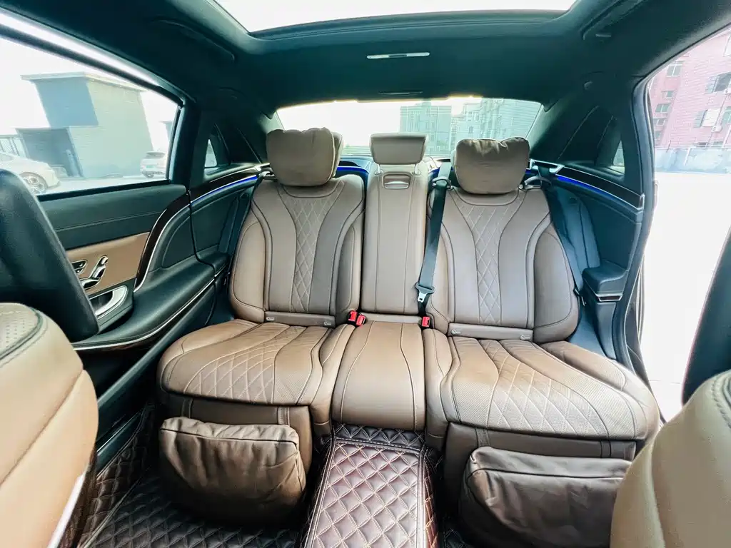 Mercedes-Benz S-Class — миниатюра 13