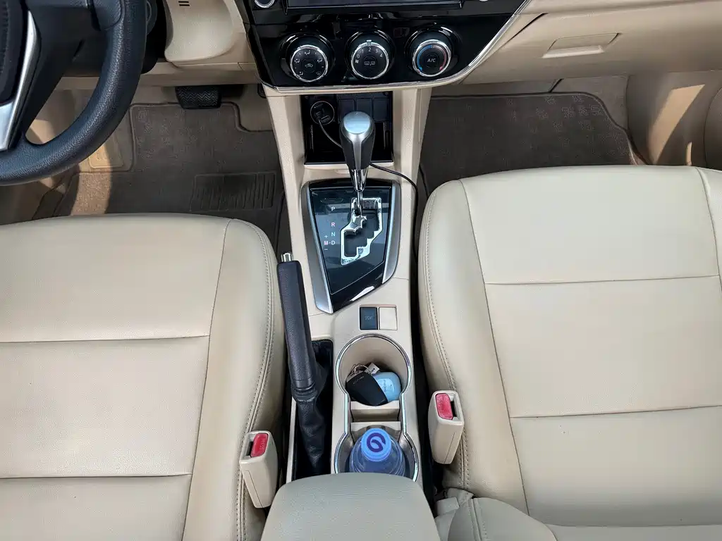 Toyota Corolla — миниатюра 14
