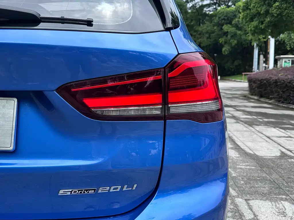 BMW X1 — миниатюра 10