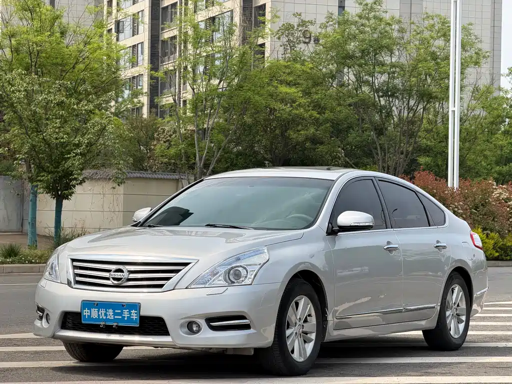 Купить Nissan Teana