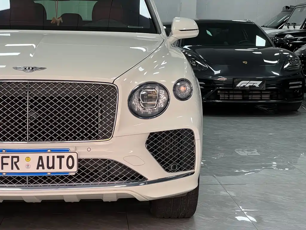 Bentley Bentayga — фотографии объявления, Фото 17