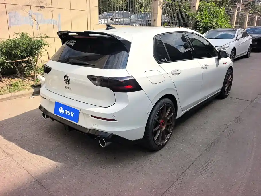 Volkswagen Golf — миниатюра 3