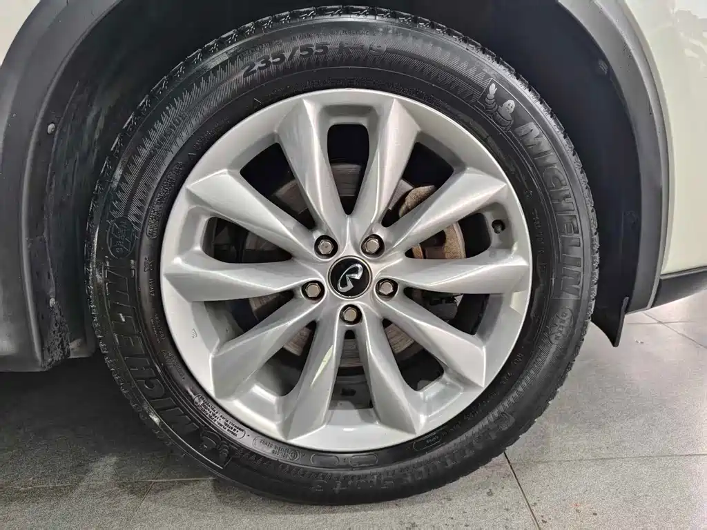 Infiniti QX50 — миниатюра 15