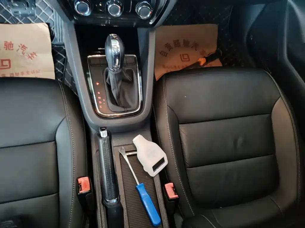 Volkswagen Sagitar — миниатюра 14