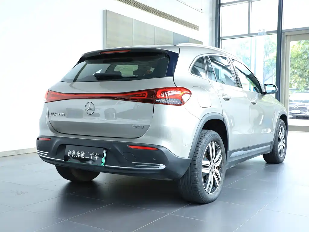 Mercedes-Benz EQA — миниатюра 31