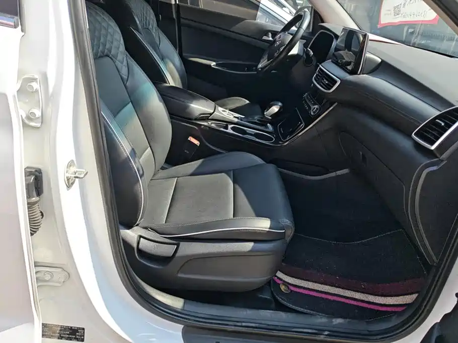 Hyundai Tucson — миниатюра 8
