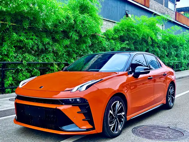 2024 Lynk & Co 03