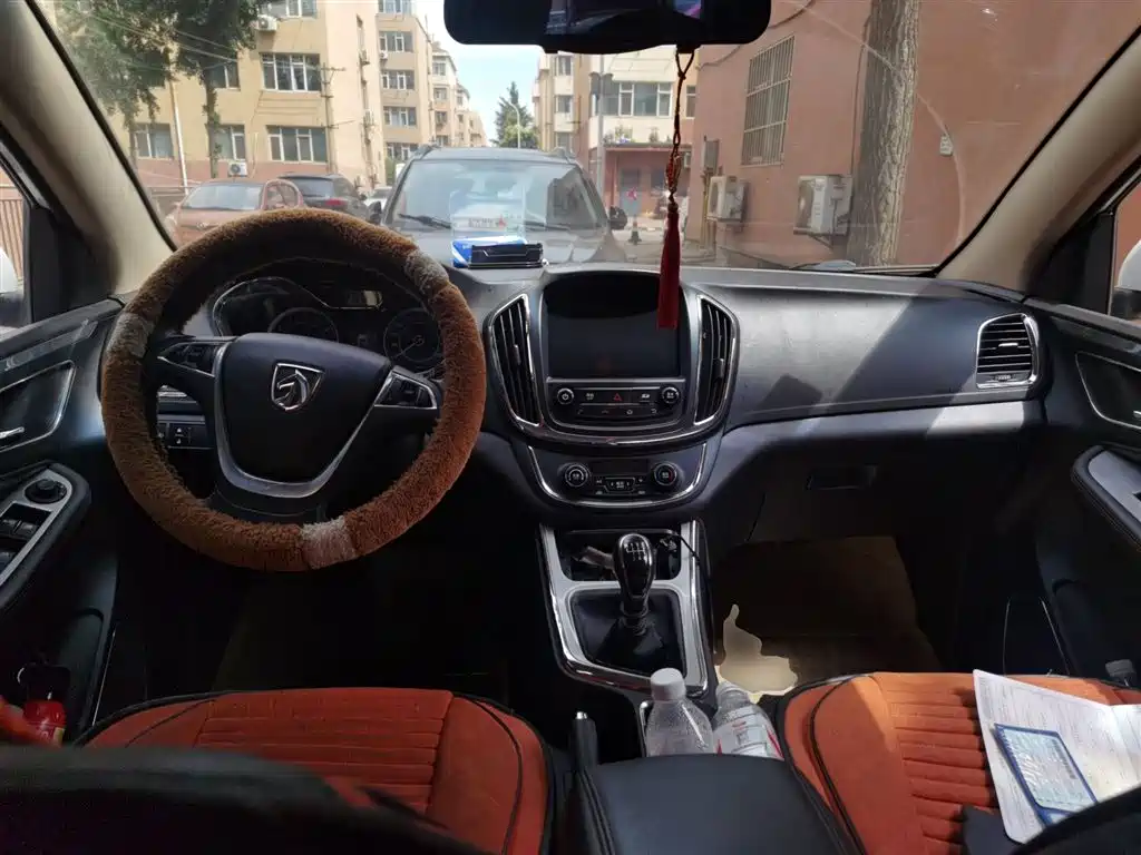 Baojun 560 2016 1.8L MT Luxury