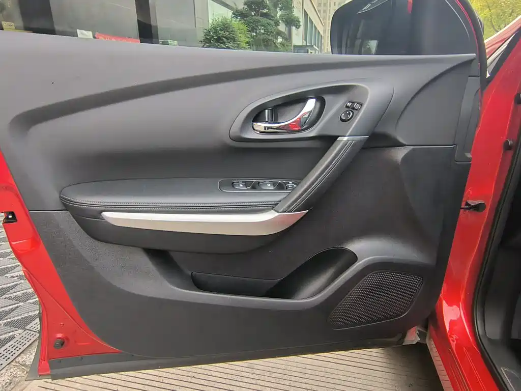 Renault Kadjar — миниатюра 18