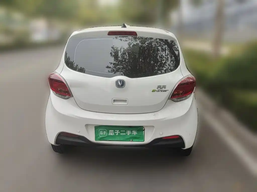 Changan Benben E-Star — миниатюра 3