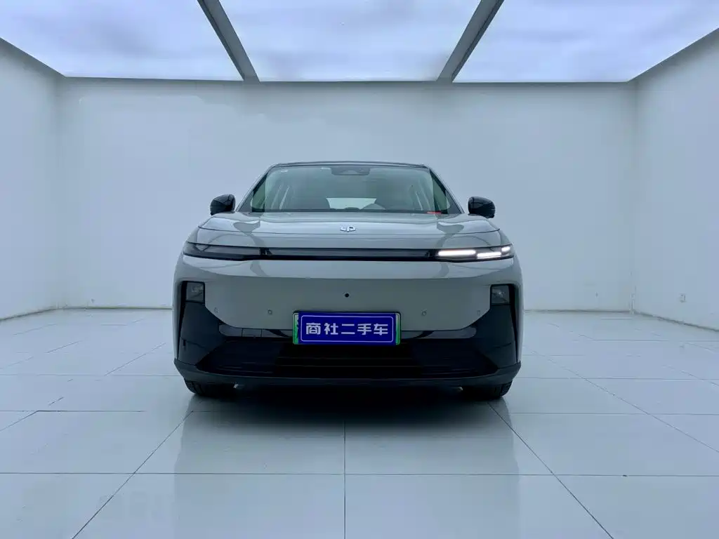 Leapmotor Leapmotor B10 — миниатюра 3